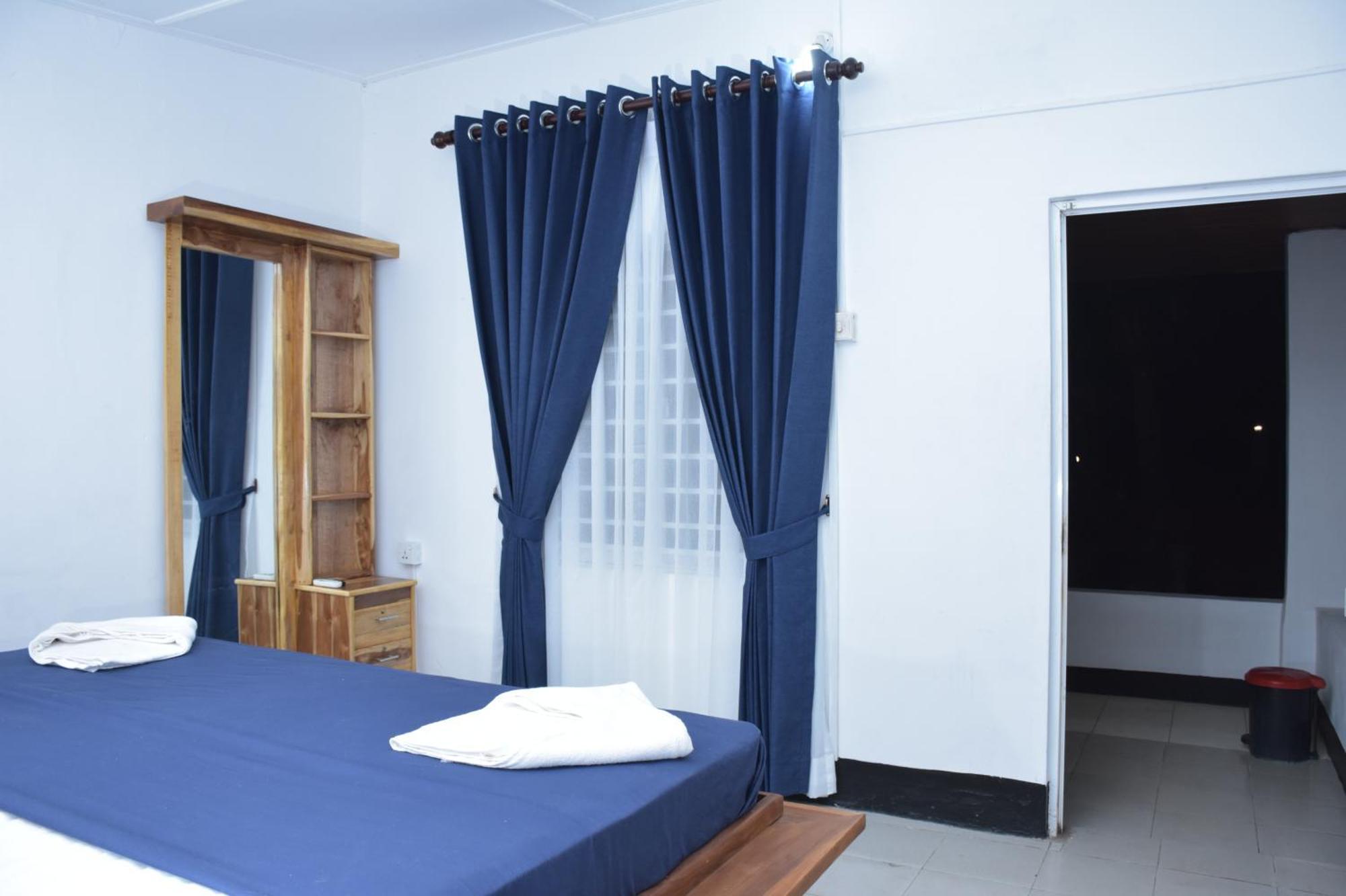 French Garden Regish Guest House Trincomalee Exterior foto