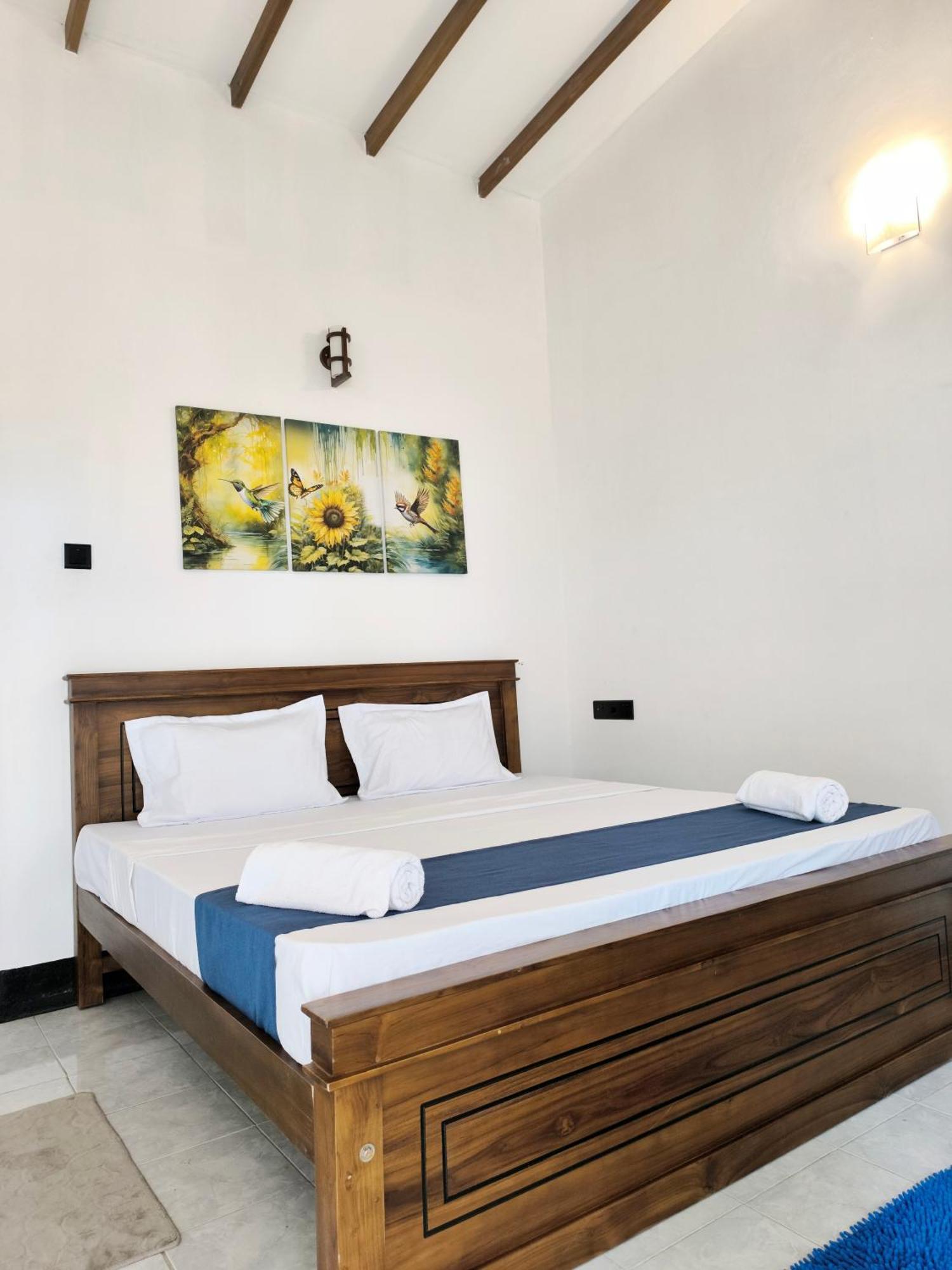 French Garden Regish Guest House Trincomalee Quarto foto